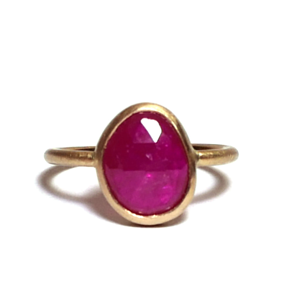 K18<br>african pink sapphire